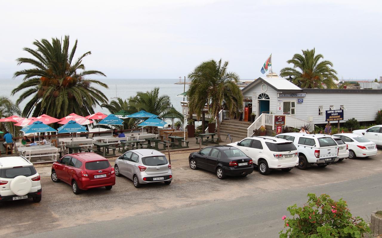 Hostel Santos Express Mossel Bay Exterior foto